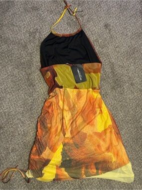 PrettyLittleThing Black & Yellow Orange Printed Mini Dress
